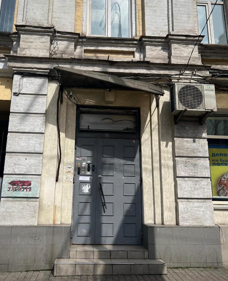 Hostel On Universytet Kyiv Exterior photo